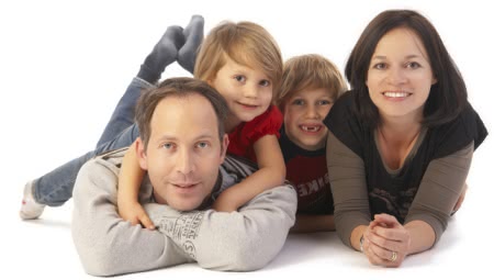 Sicherheit durch Information und Kompetente Beratung glückliche Familie